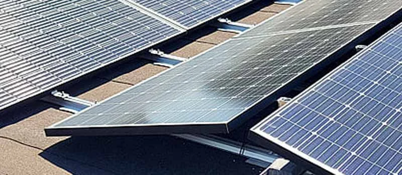 Gewicht PV-Flachdach: kg pro m² mit Ballast und Gestell