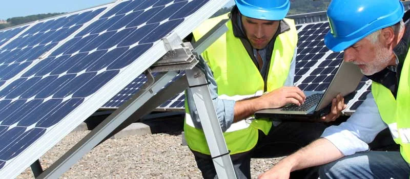 Wartung der PV-Anlage: Intervall, Kosten und Checkliste
